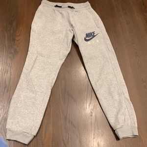 mens grey nike joggers